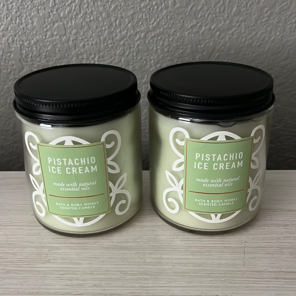 BBW pistachio ice cream single wick candle x 2 NWT!